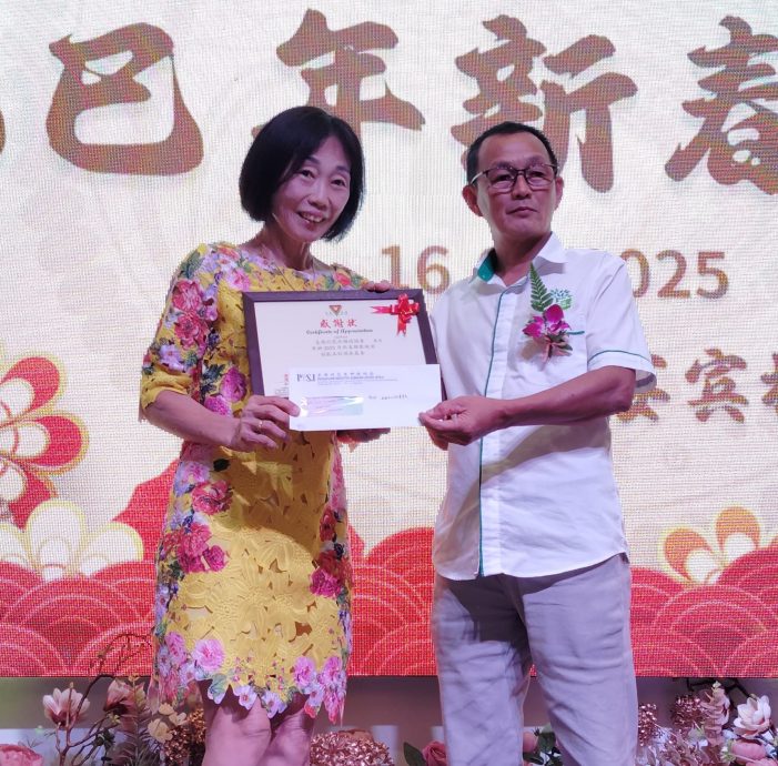 *已签发*柔:版头之一:柔佛州花卉种植协会新春团拜 | 巫耀明:期待与政府携手 打造花园城市
