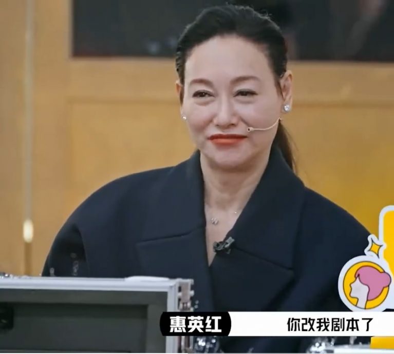 张嘉元演技差用“爱豆”开脱 惹怒章子怡开骂：别做人设！