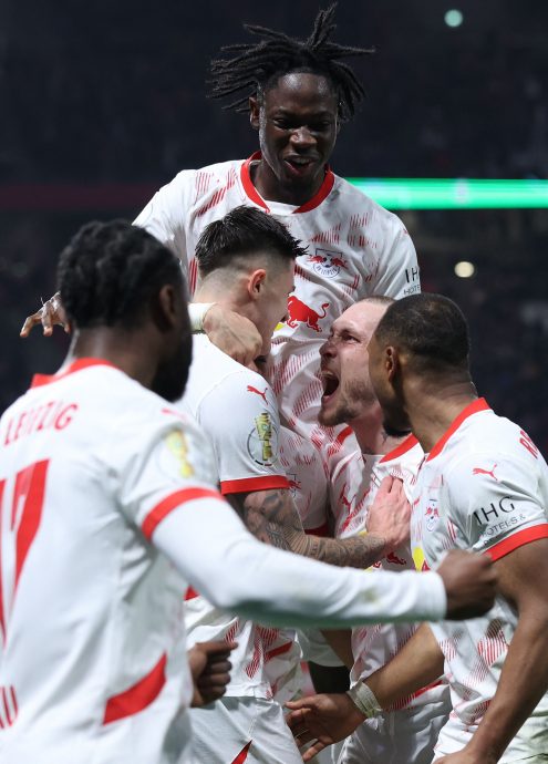 德国杯足球赛| 8强1球小胜狼堡  莱比锡搭4强末班车