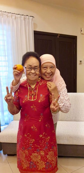 异族联姻数十年  第二三代维持华裔拜年习俗