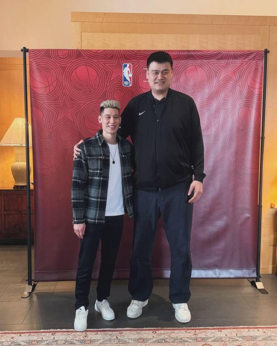 曾讨厌被拿来做比较  林书豪：但姚明激励了我