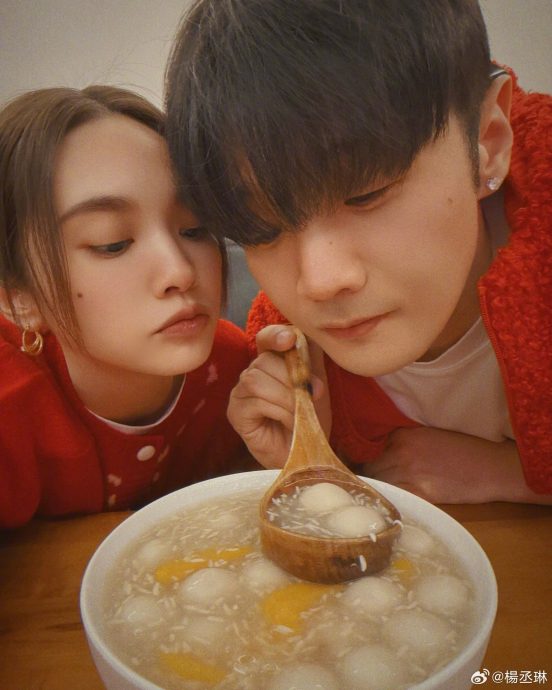 杨丞琳晒年夜饭　被嘲吃得寒酸