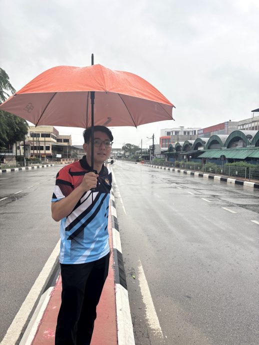 柔:【民生特工队】:两个驶往赛阿都卡迪路路口视线遭阻挡潜藏危险