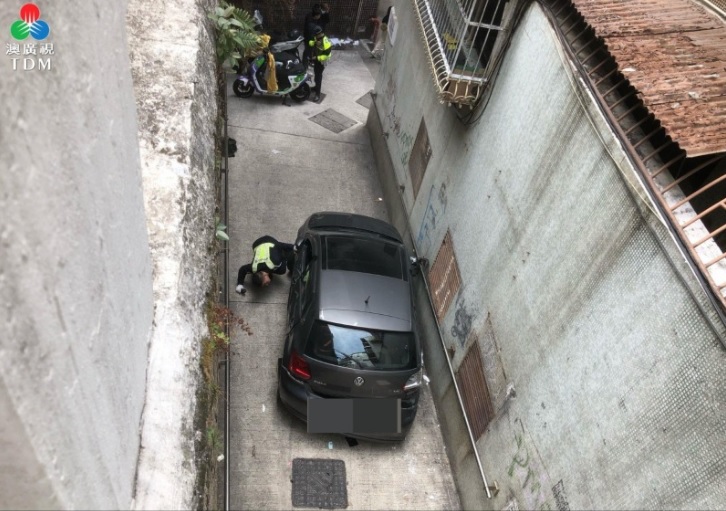 澳门私家车拍戏期间疑失控撞及演员途人　12受伤包括4小童