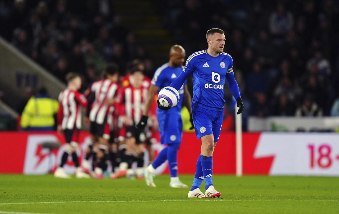 狐狸4球惨败蜜蜂写新低  范尼：光靠努力都难保级