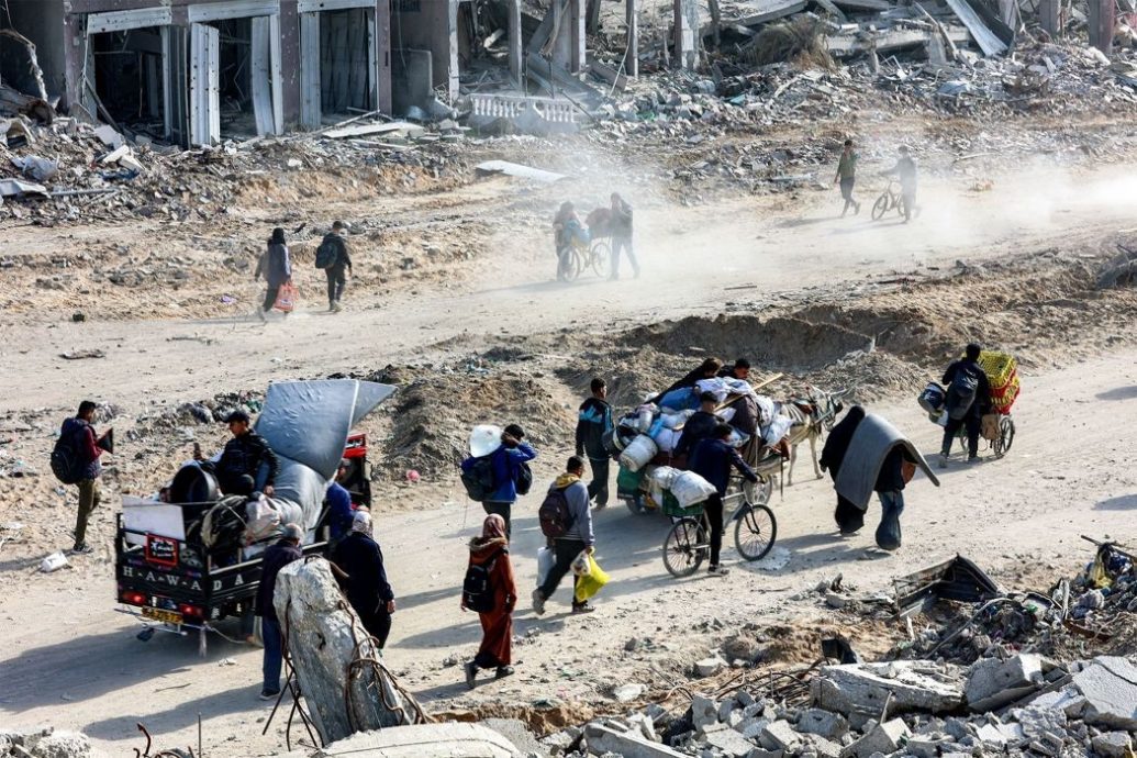 **看世界**全国：停火返家却见故土千疮百孔，巴民众“喜乐参半”