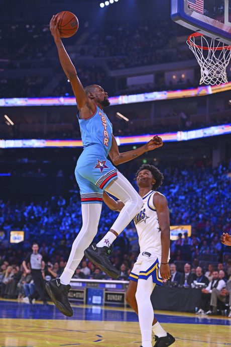 纪录片谈篮球对一生影响 杜兰特泪洒荧幕