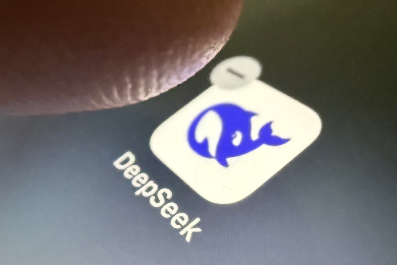 继腾讯华为 DeepSeek大模型上架阿里百度云端平台