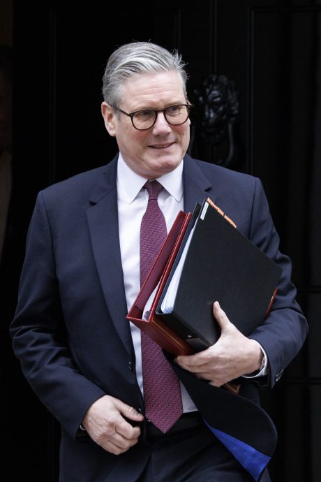 英国首相：希望美国和欧洲保持团结