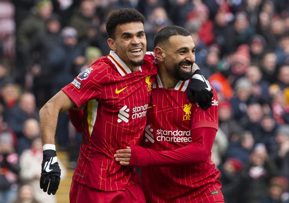 英超|2比1屠“狼”  红军继续领跑积分榜