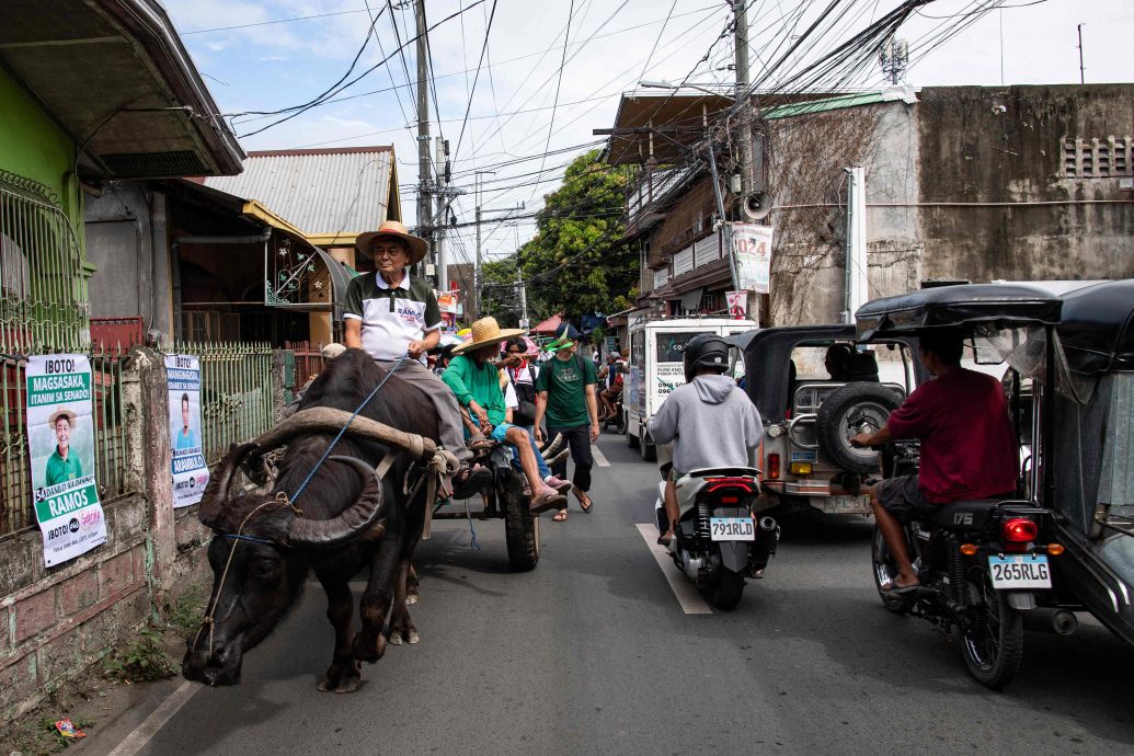 菲律宾中期选举竞选开跑 萨拉仕途成谜