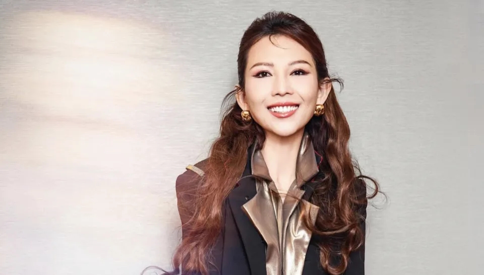 蔡少芬魔音唱《我恨我痴心》 网听到“折寿命运”