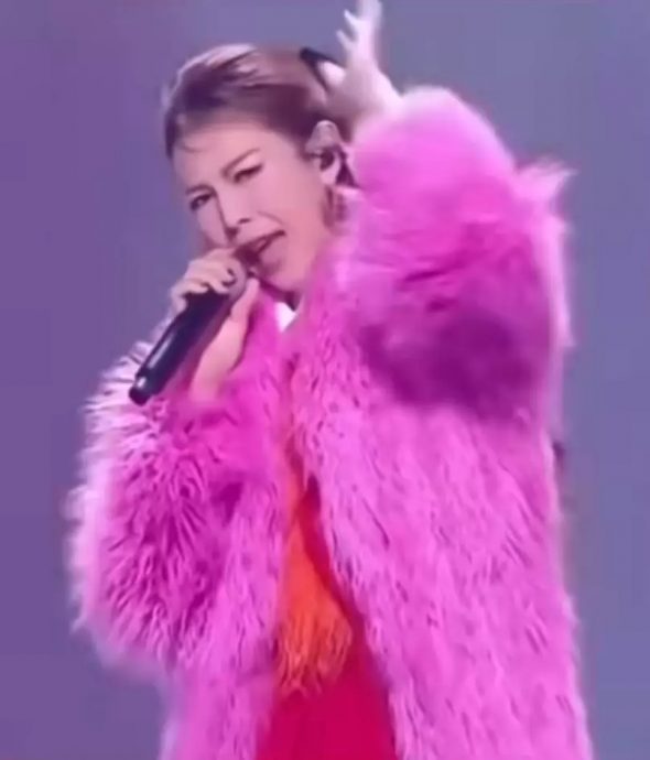 蔡少芬魔音唱《我恨我痴心》 网听到“折寿命运”