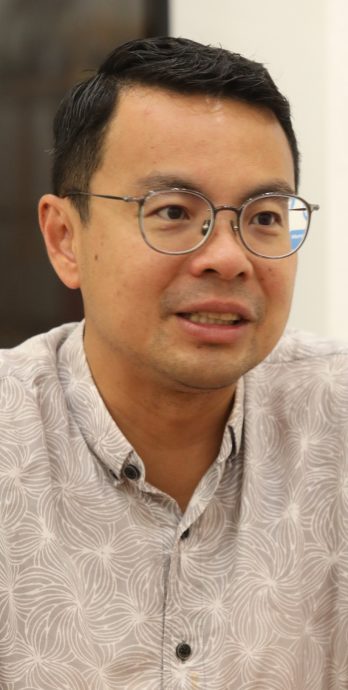 请签发-大都会/(主文)李健聪:同意延长非永久的商业地契/2图