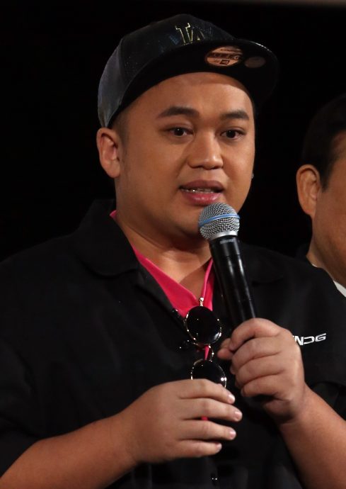 谢安琪率先点评《做个有钱人》 张继聪希望常来马拍戏