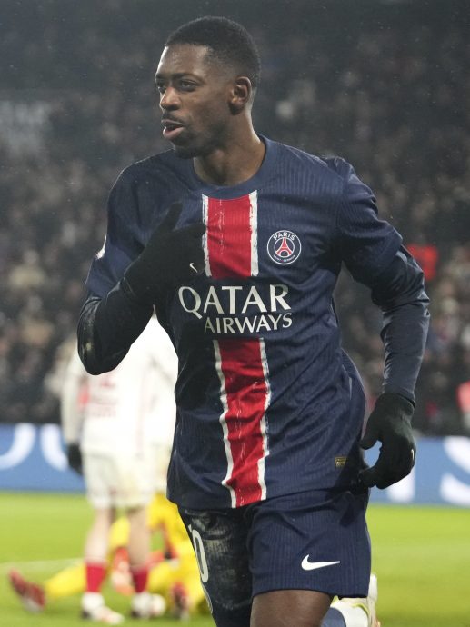 赛前隆重办续约将帅仪式 圣杰门大胜争冠对手狂贺