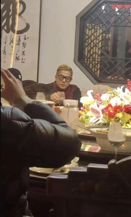 郭富城陪妻返乡过年 吃饭被狂拍脸黑