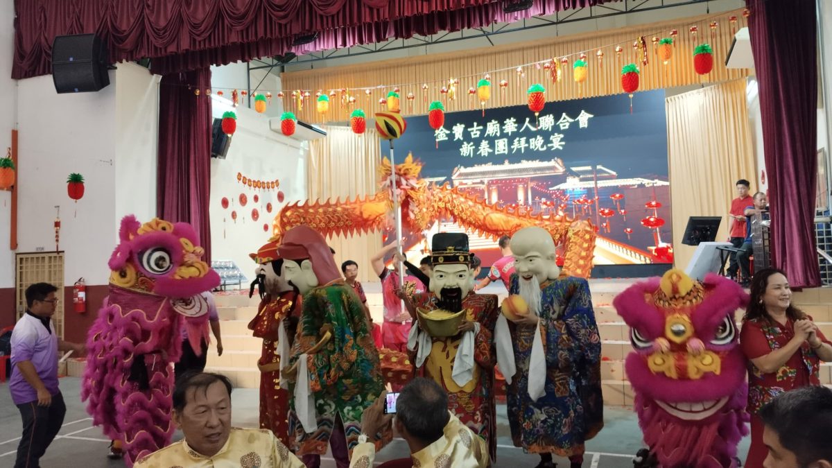 金宝古庙华人联合新春团拜 筵开28席招待乡团学校