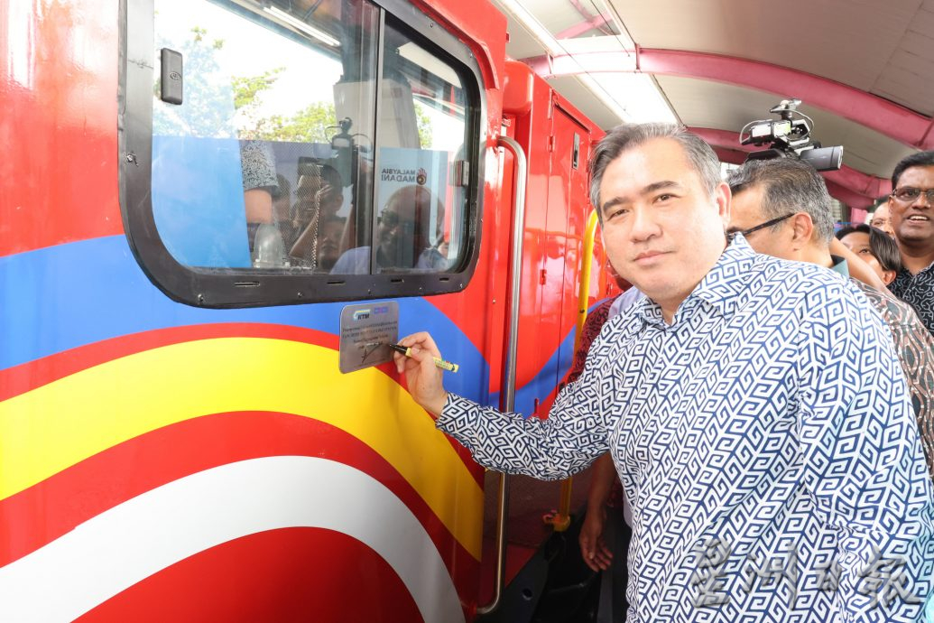 陆兆福/推介启动Pay-As-Use货运列车及货柜租赁计划