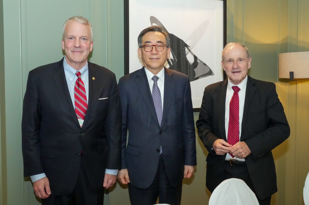 韩外长坦言无法对等 韩美同盟重于韩中关系