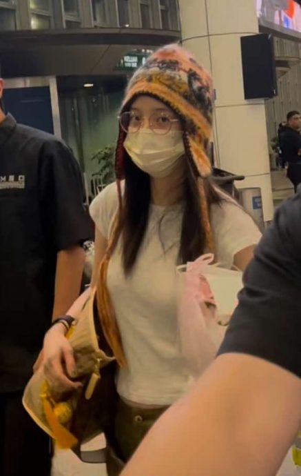 音你而来2|张碧晨素颜抵马亲切收信 陈卓璇最期待吃榴梿