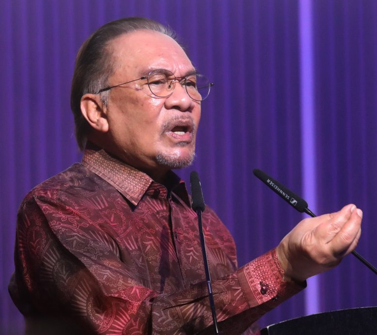 首相:政府合约不准直接谈判，一切公开招标透明处理