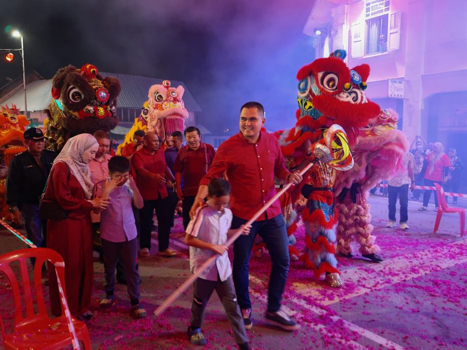 (全国)办新春活动迎来三大民族,阿克马:教育后代认识彼此文化,以便互相尊重