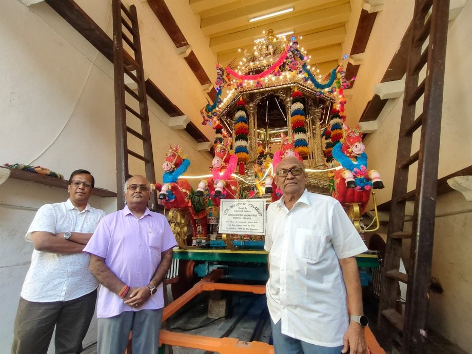 (大北马)大宝森节银神辇出游 理事吁信徒掷椰勿太近