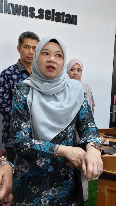 （已签发）全国：5年内落实全国单班制   教长：进展良好