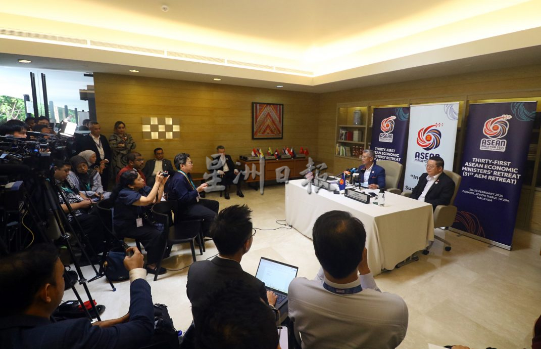 赛夫鲁:东盟代表采纳 18项优先经济交付成果协议