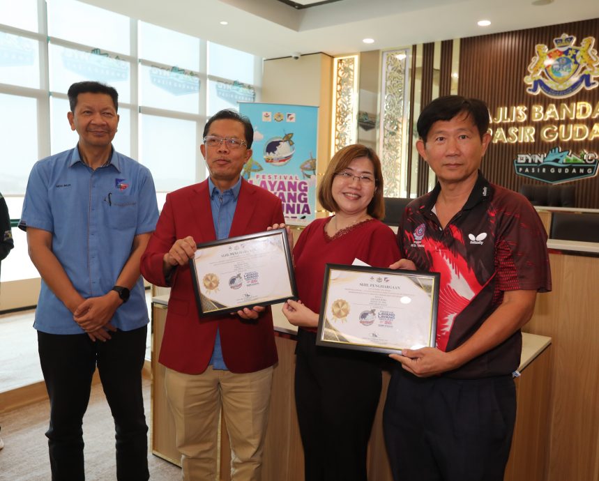 星洲获巴西古当市政厅   颁“最活跃国际风筝节报导大奖”