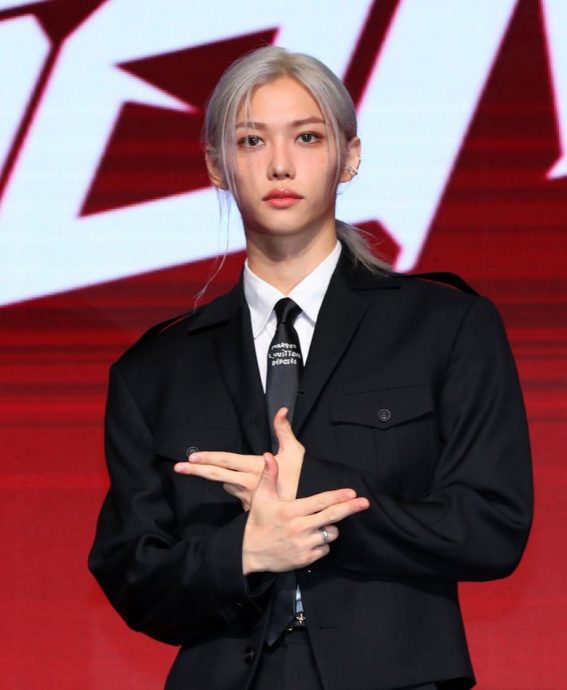 Felix@Stray Kids出车祸骨折　被迫缺席粉丝见面会