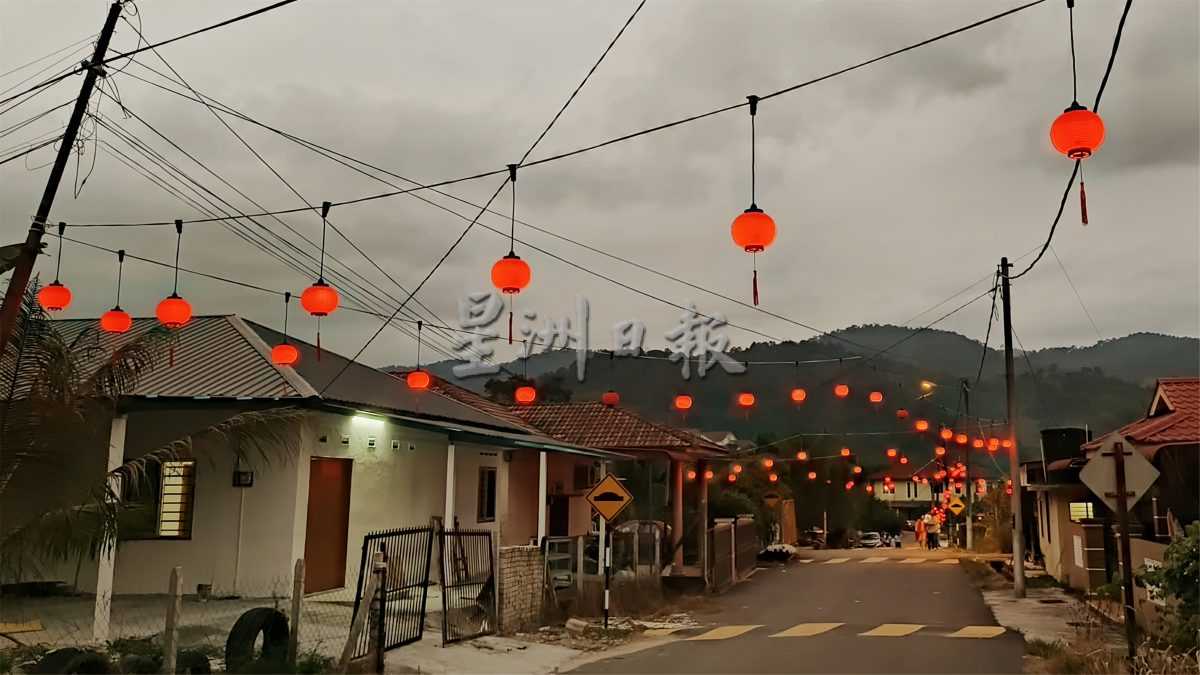 NS庇朥 / 巴力丁宜(港尾)新村新春团拜,获得超过200人当地村民及前村民同欢共庆。