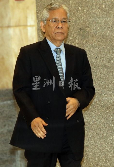 1MDB案/前主席：若纳吉没签署两批文 无法借贷9亿7500万美元