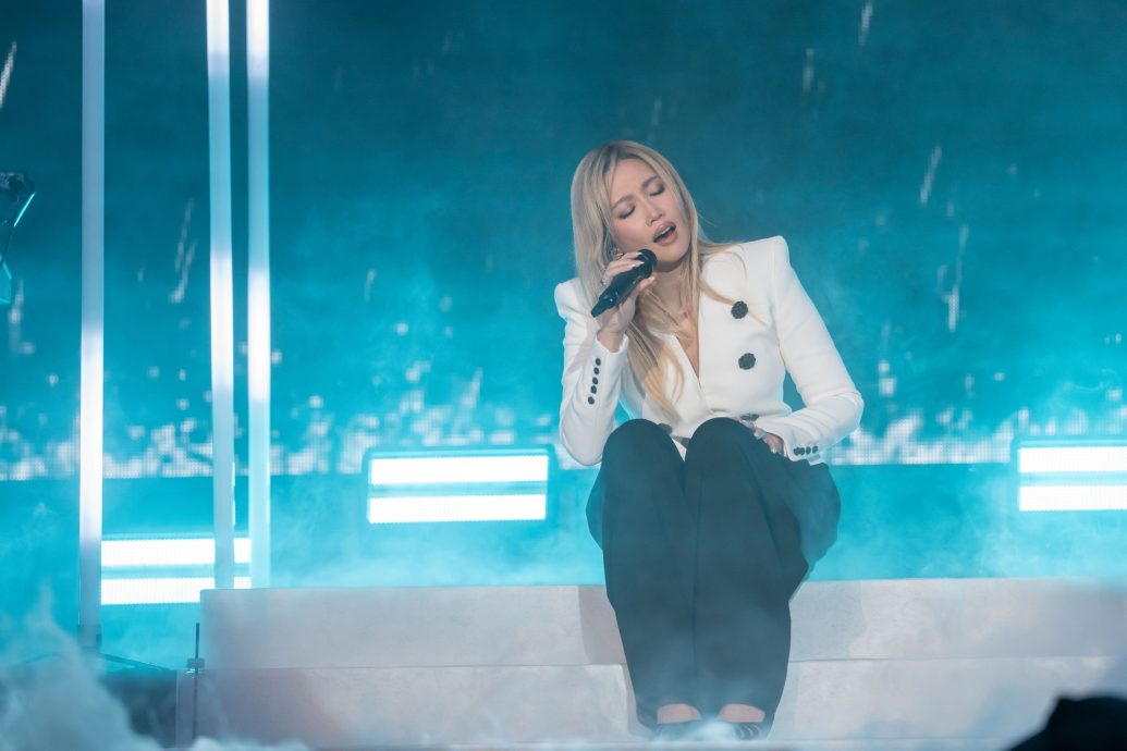 A-Lin唱《特别的人》悼念方大同 哽咽吐“我们会再见”