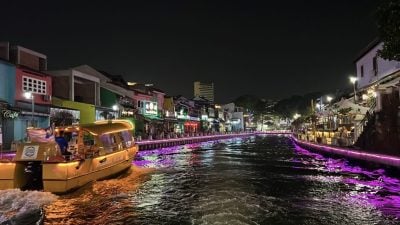 《用眼睛去旅游》：夜游马六甲河