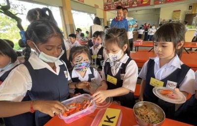 【带你去找爱】：鼎华食堂阿姨的爱