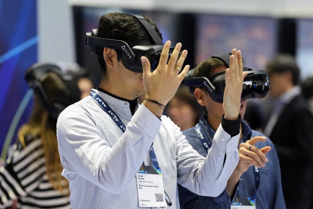 世界移动通信大会开幕 忧贸易紧张之际迎AI惊喜