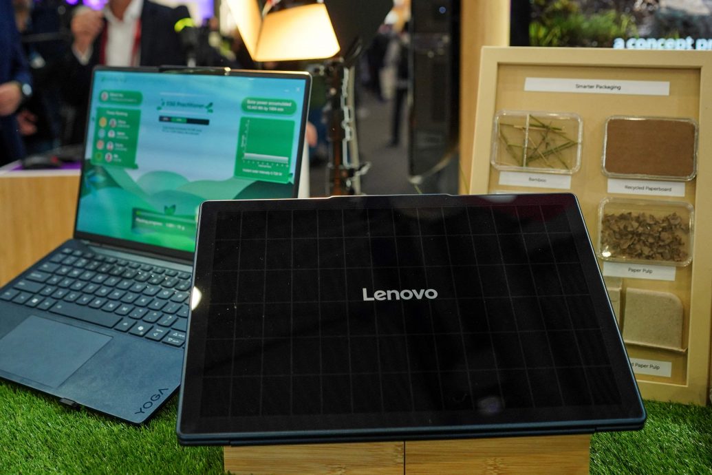 世界移动通信大会开幕 忧贸易紧张之际迎AI惊喜