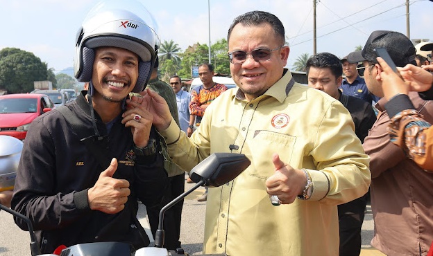 东:吉兰丹州政府拨款10万令吉给吉兰丹州道路安全委员会（MKJR），用于开展州内的道路安全运动。