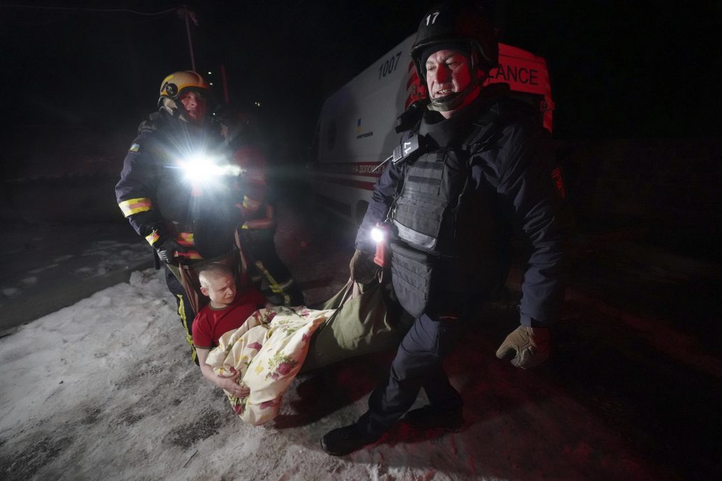 乌克兰顿失靠山？特泽泽在白宫大吵后 俄无人机轰炸哈尔科夫医院