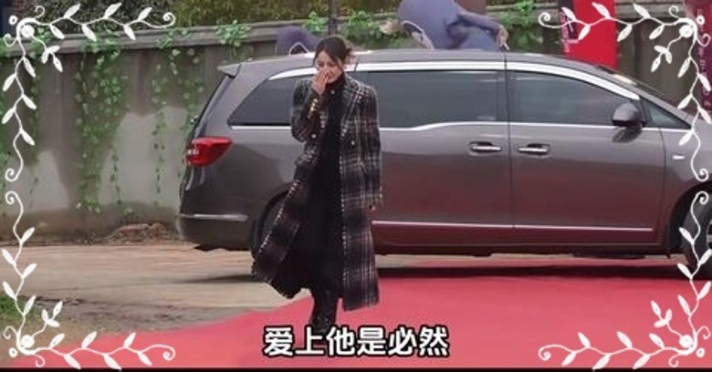 传参演周星驰《少林女足》 迪丽热巴成最高颜值“星女郎”