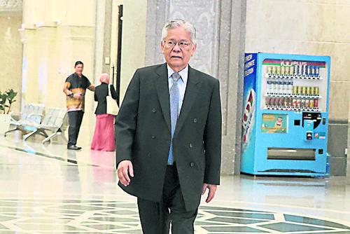 1MDB案/1MDB董事会前主席:终止KPMG服务是纳吉的建议