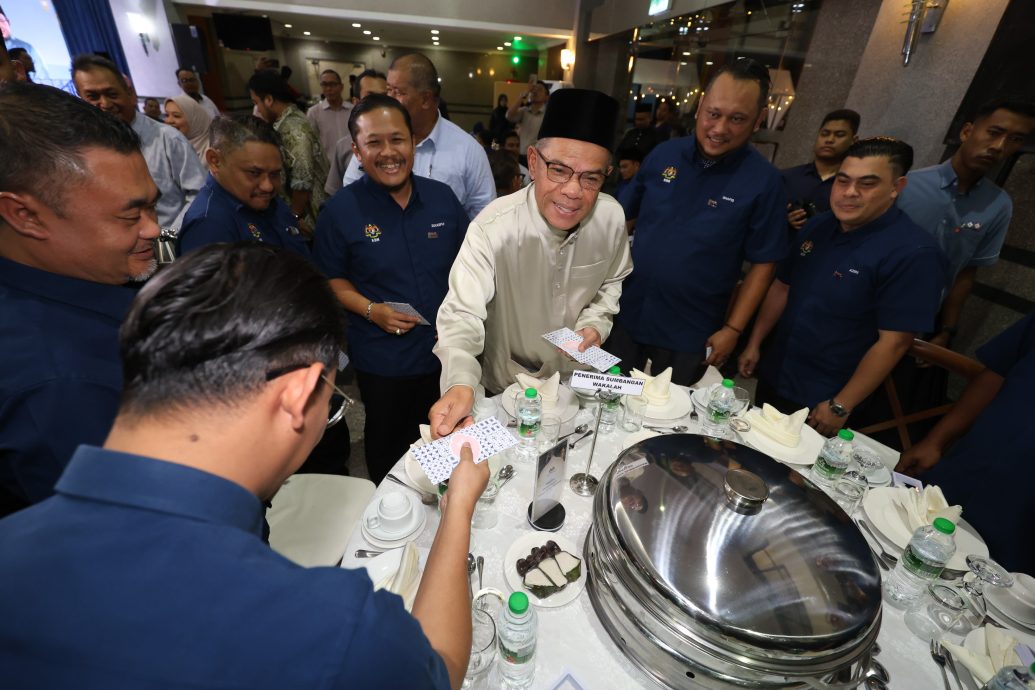 取代/赛夫丁：不用再猜测了，希盟对上阵亚亦君令没兴趣