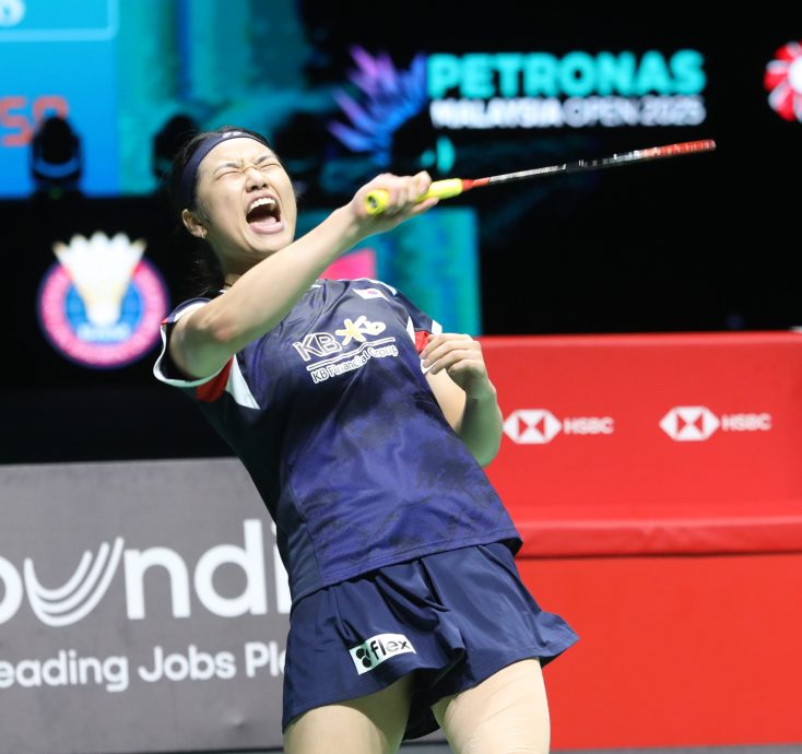 奥尔良羽球超级300赛|“我的位置自己一拍拍打回来”  陈雨菲罕有展现霸气