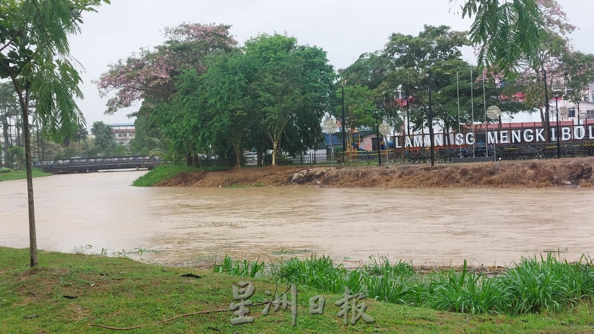 **已签发**柔：水灾汇报〡截至6PM  柔水灾持续恶化 受灾人数突破2500人 5县进入灾区