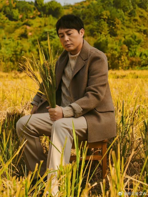 张颂文丢粉丝信惹众怒 剧组人员澄清：担心爆裂物