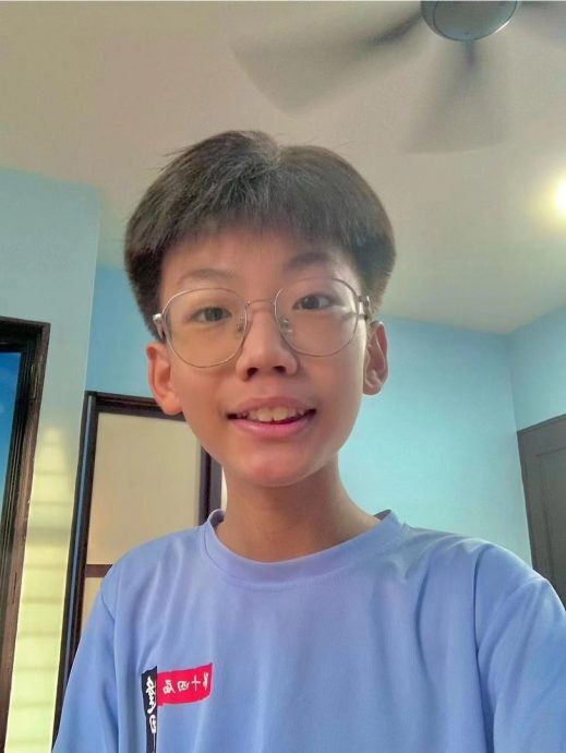 待上网 // 东年轻人版：“翰墨飘香，书韵流长”挥春比赛