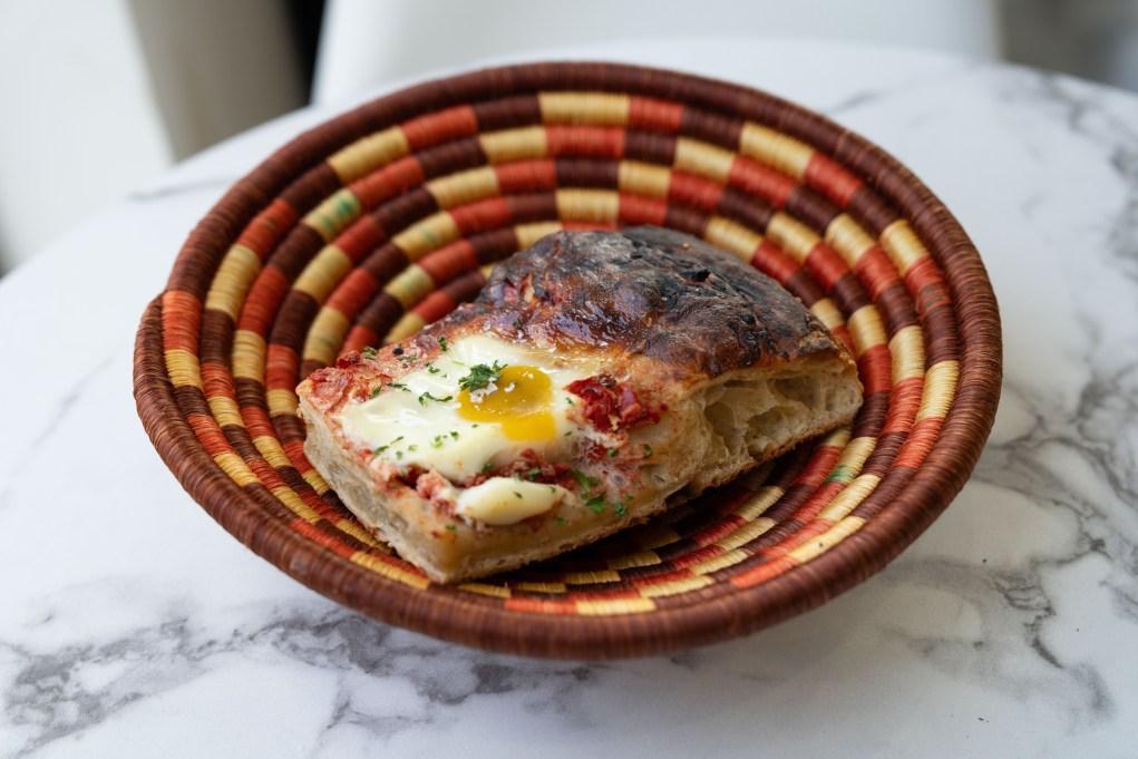 纽约“随心付”面包店：  用美味和善意滋养社区