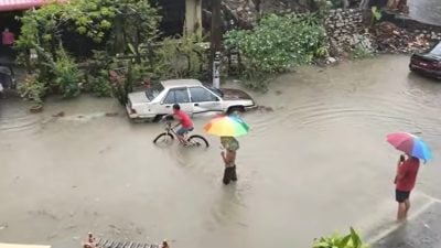 金河花园淹水梦魇卷土重来 居民最怕下雨天